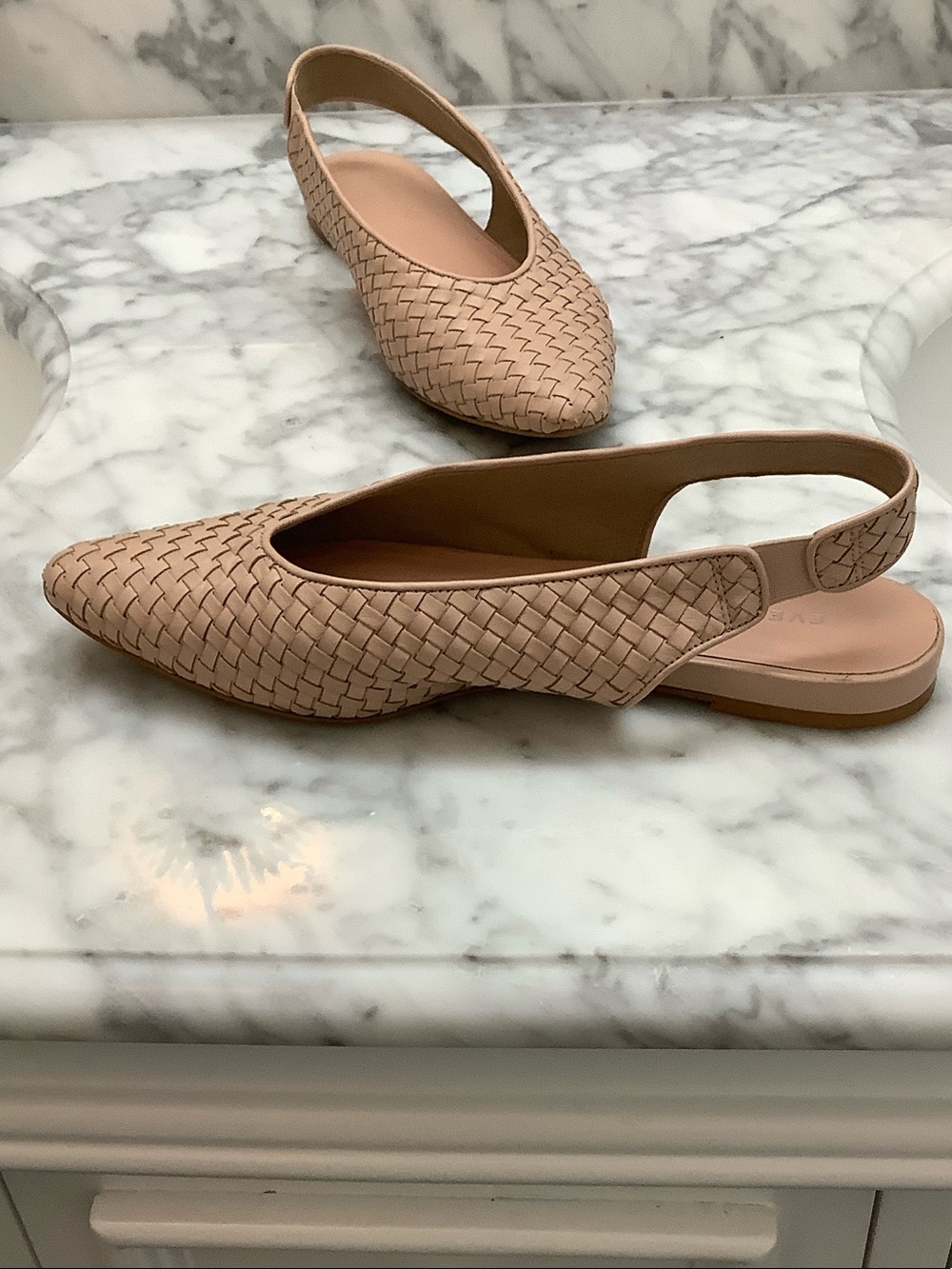 EVERLANE Woven Pointed Slingback Flats in Nude - Picture 8 of 8